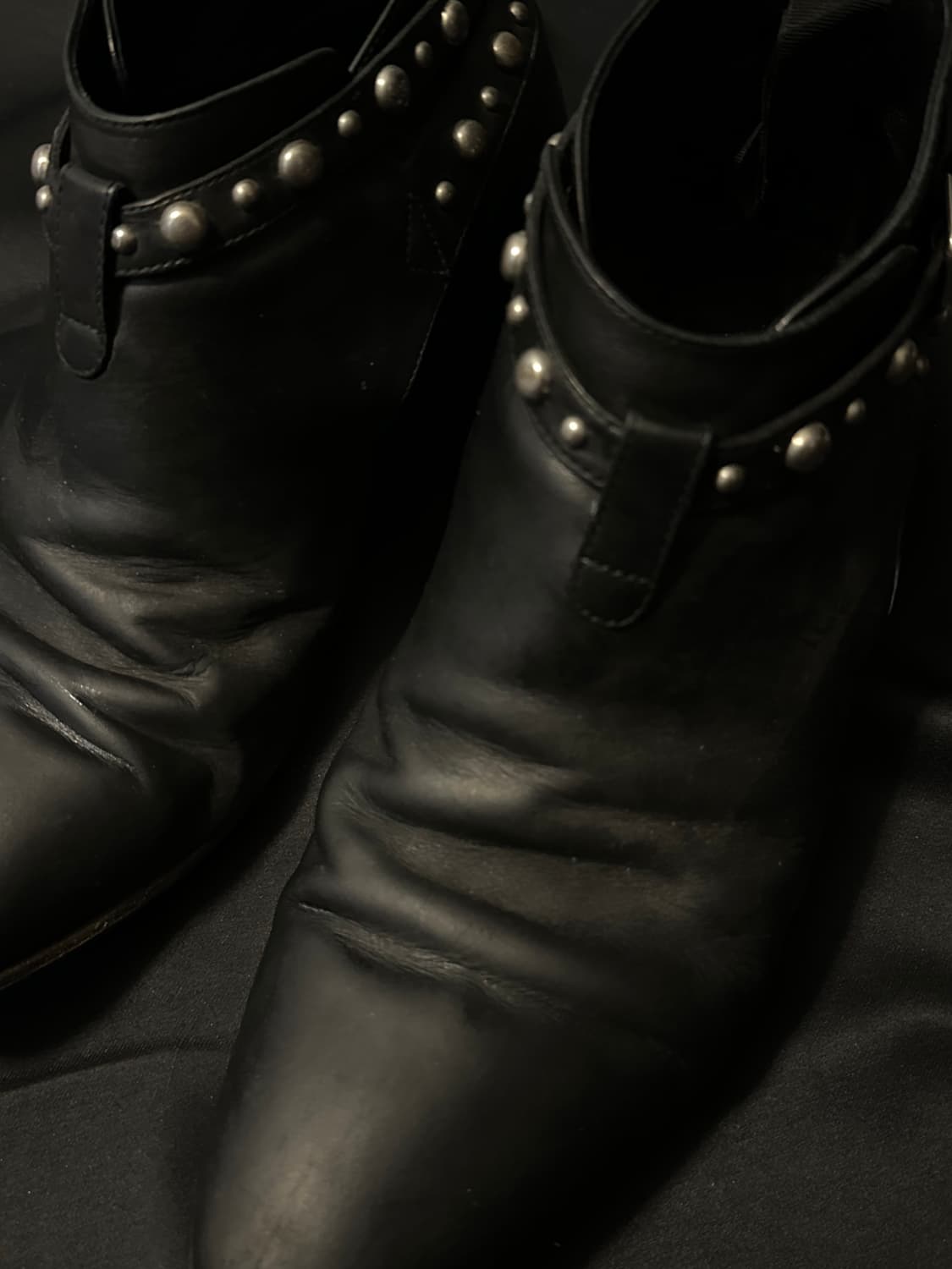 생로랑 에디슬리먼 스터드 부츠 상품이미지2