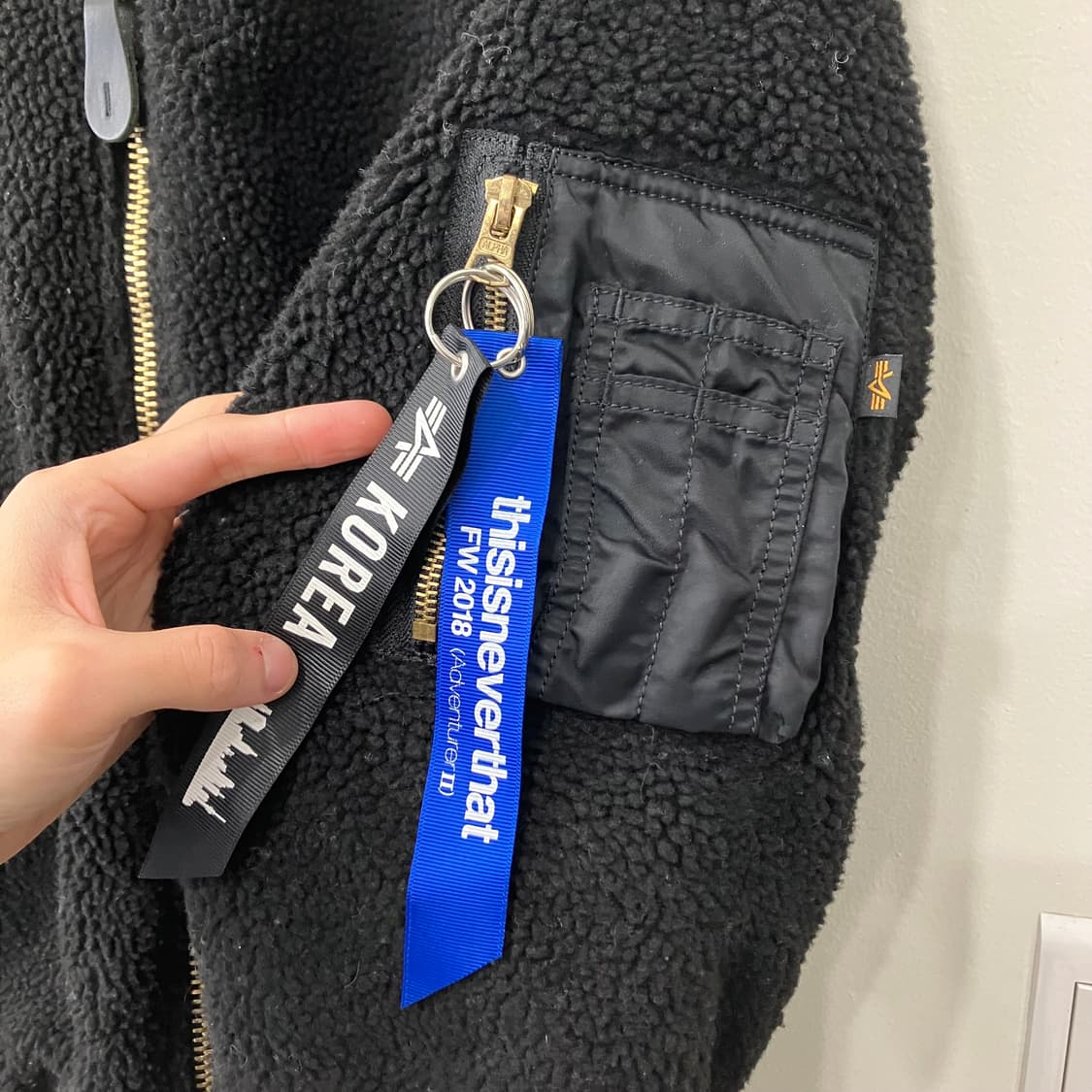 375 알파인더스트리 디스이즈네버댓 항공점퍼 ma1 상품이미지6