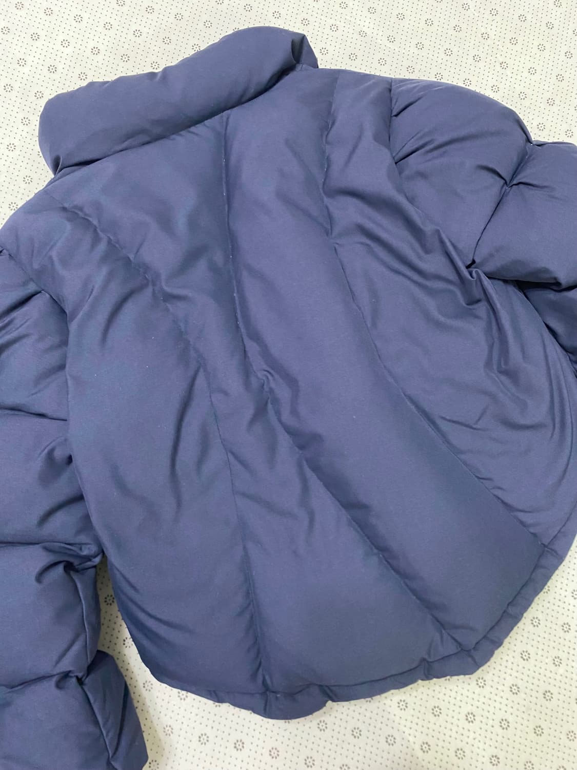 엔와이엑스엑스 커브라인 다운푸퍼 패딩 네이비 상품이미지8