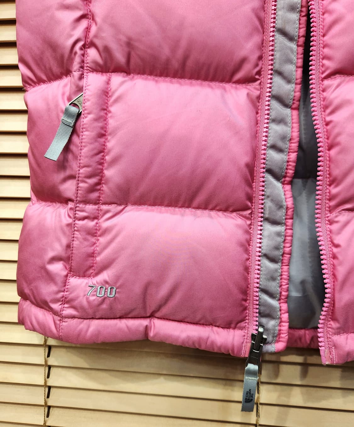 노스페이스 눕스 700 핑크 패딩조끼 상품이미지3