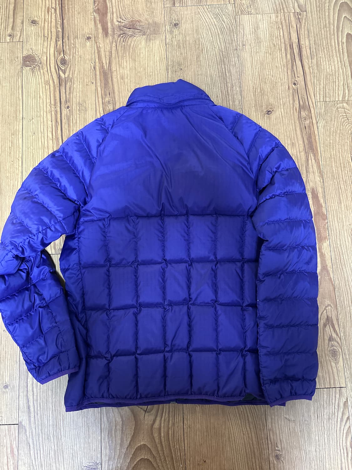 나이키 퍼플 희귀 경량패딩 L 상품이미지2