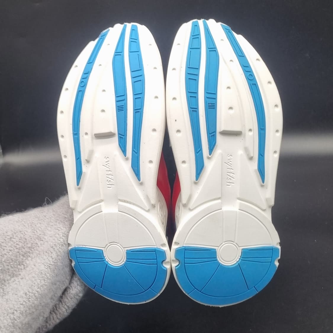 스윗피쉬 스타위즈 운동화 230 상품이미지3