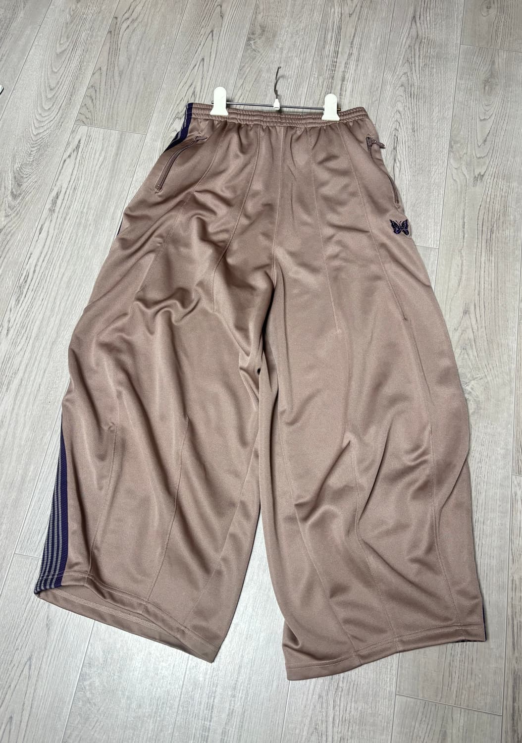 [s] 니들스 HD 트랙팬츠 타우페 토프 상품이미지4