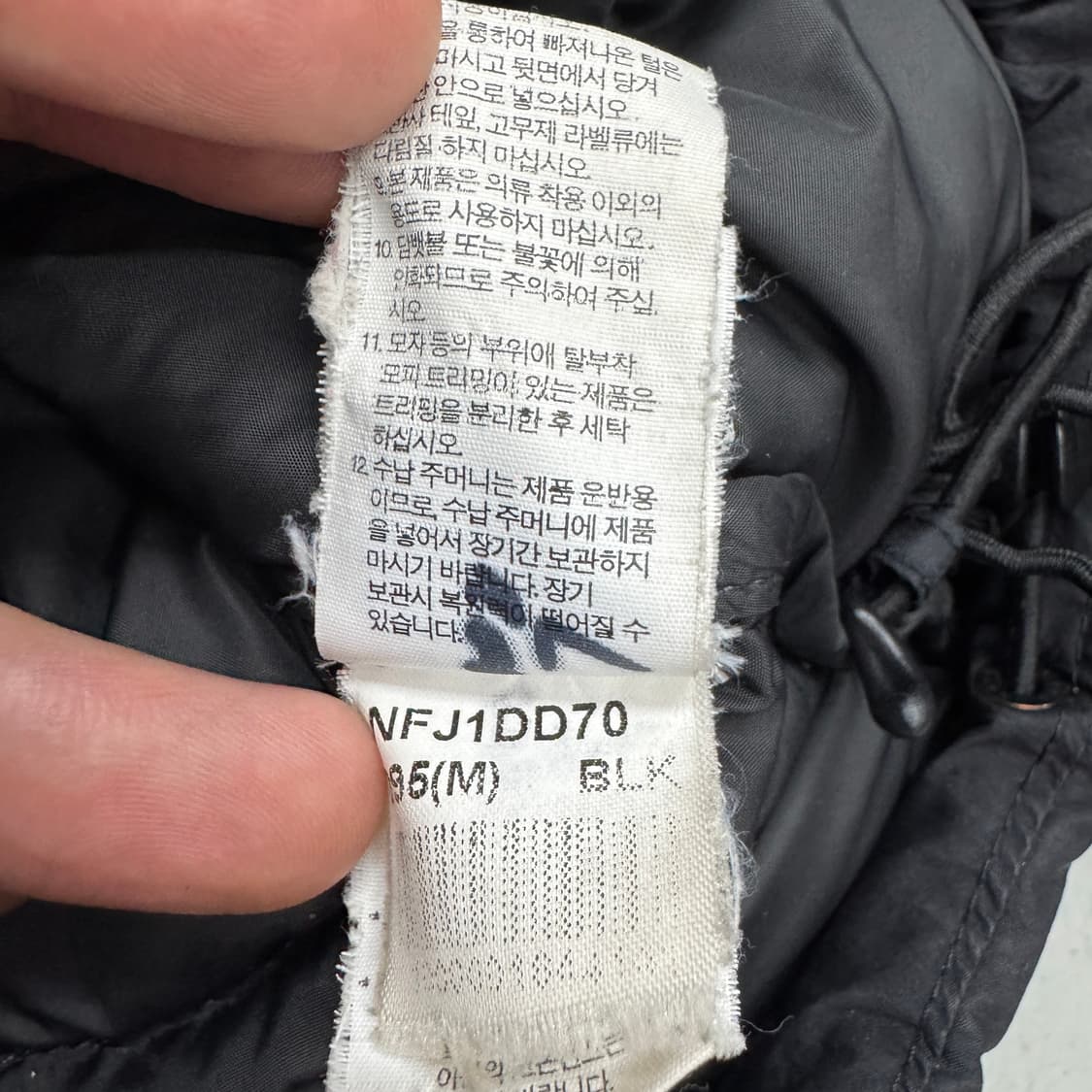 노스페이스 700 하이벤트 구스다운 패딩 블랙 상품이미지9