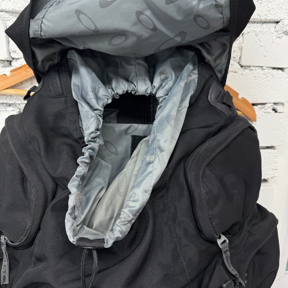 오클리 백팩 상품이미지3