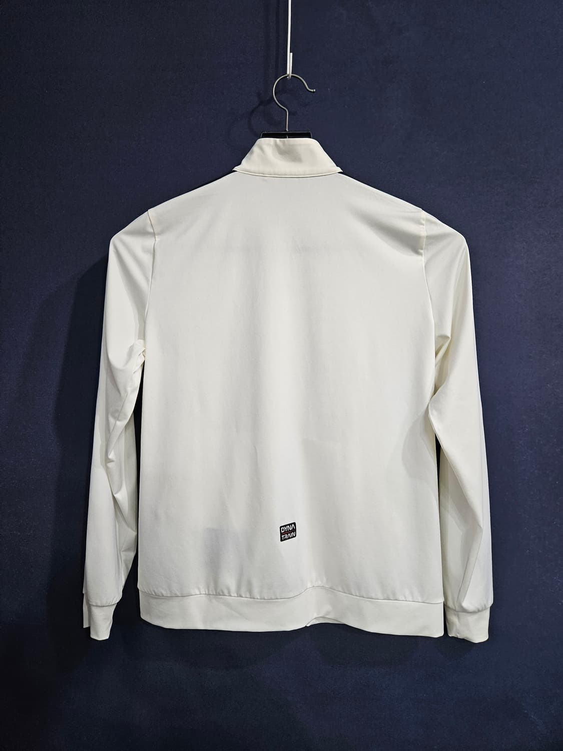 다이나핏 화이트 남성 슬림핏 95 기능성 집업자켓  상품이미지2