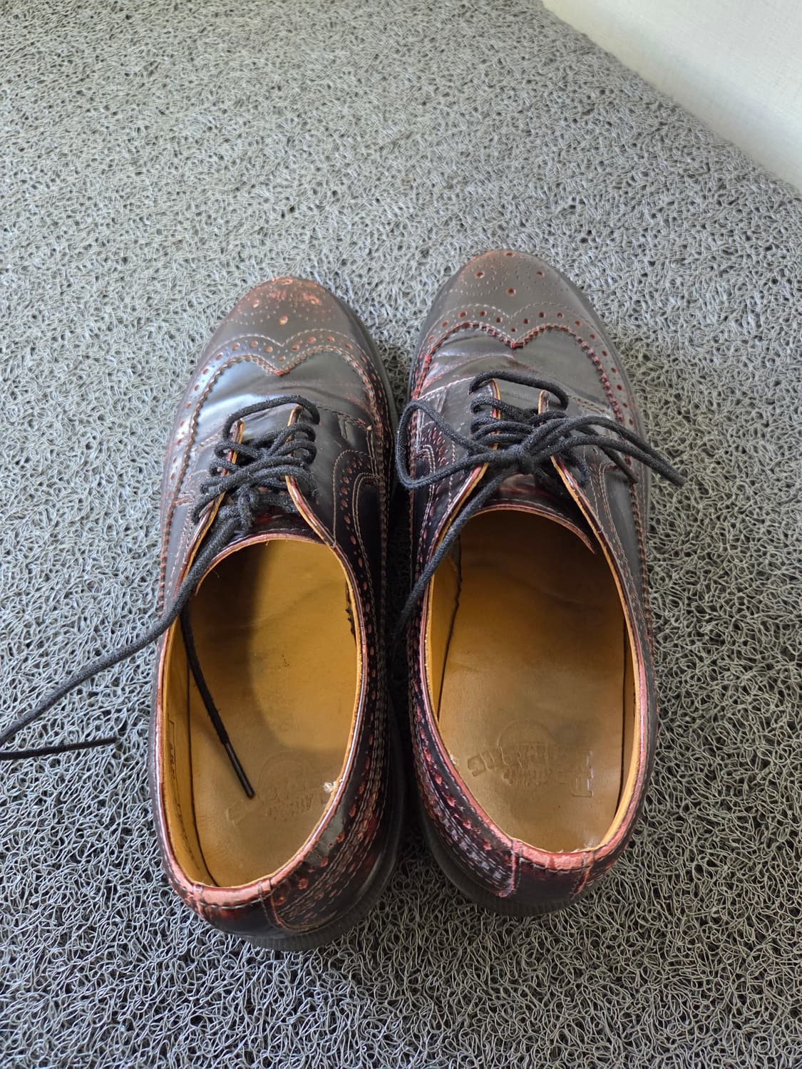 닥터마틴 3989 버건디 윙팁 (us m 7) 상품이미지4