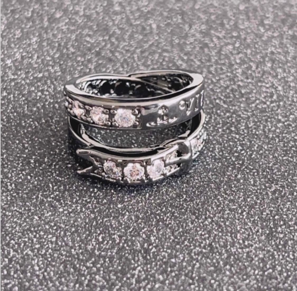 비비안웨스트우드 아카이브 크리스탈 큐빅 2단 벨트링 상품이미지5