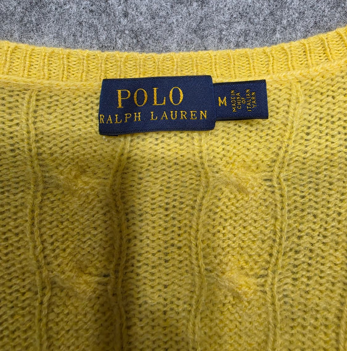 폴로 랄프로렌 케이블 꽈배기 울 캐시미어 혼방 브이넥 니트 M 상품이미지6