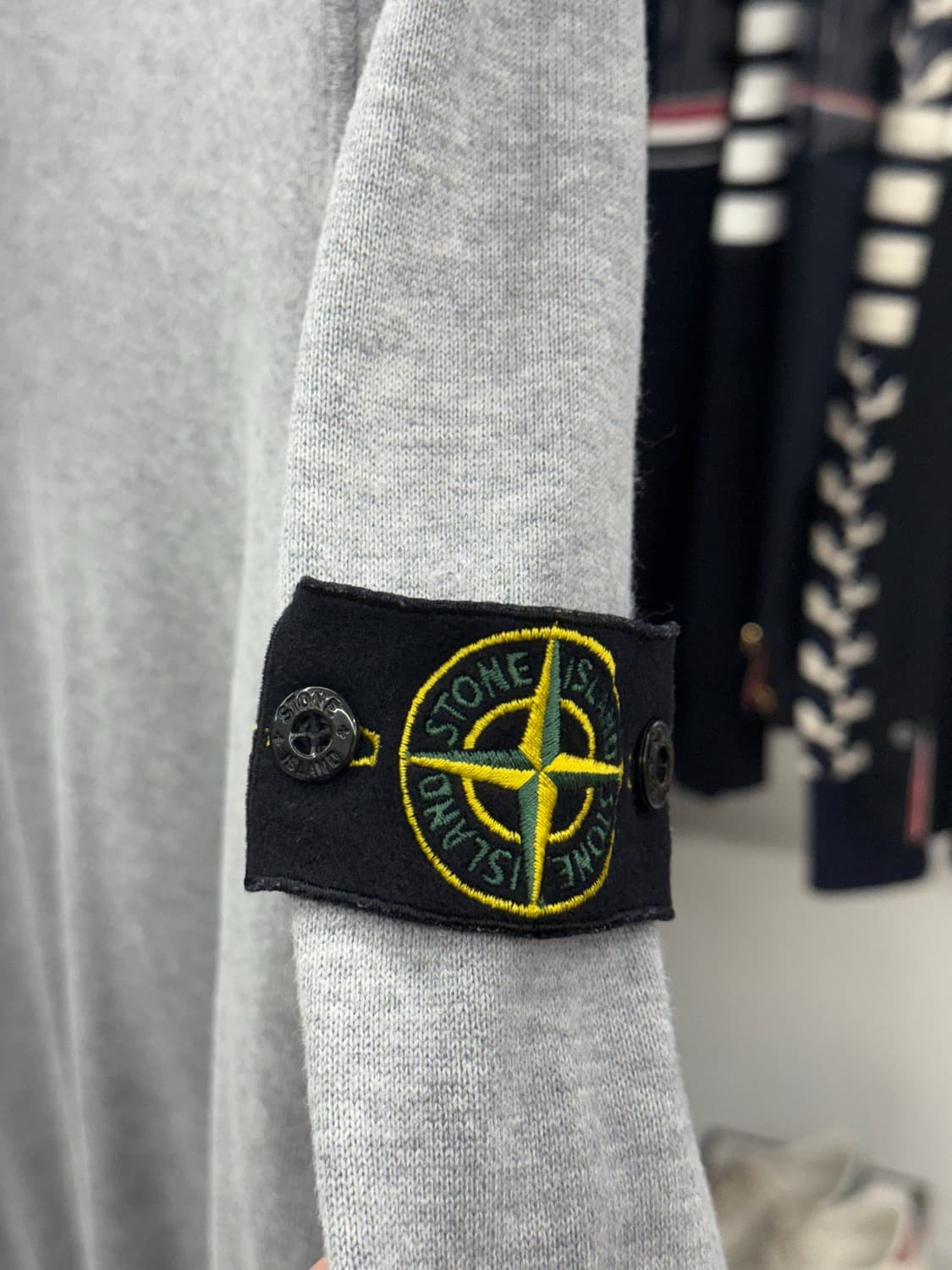 [L] 스톤아일랜드 코튼 니트 상품이미지3