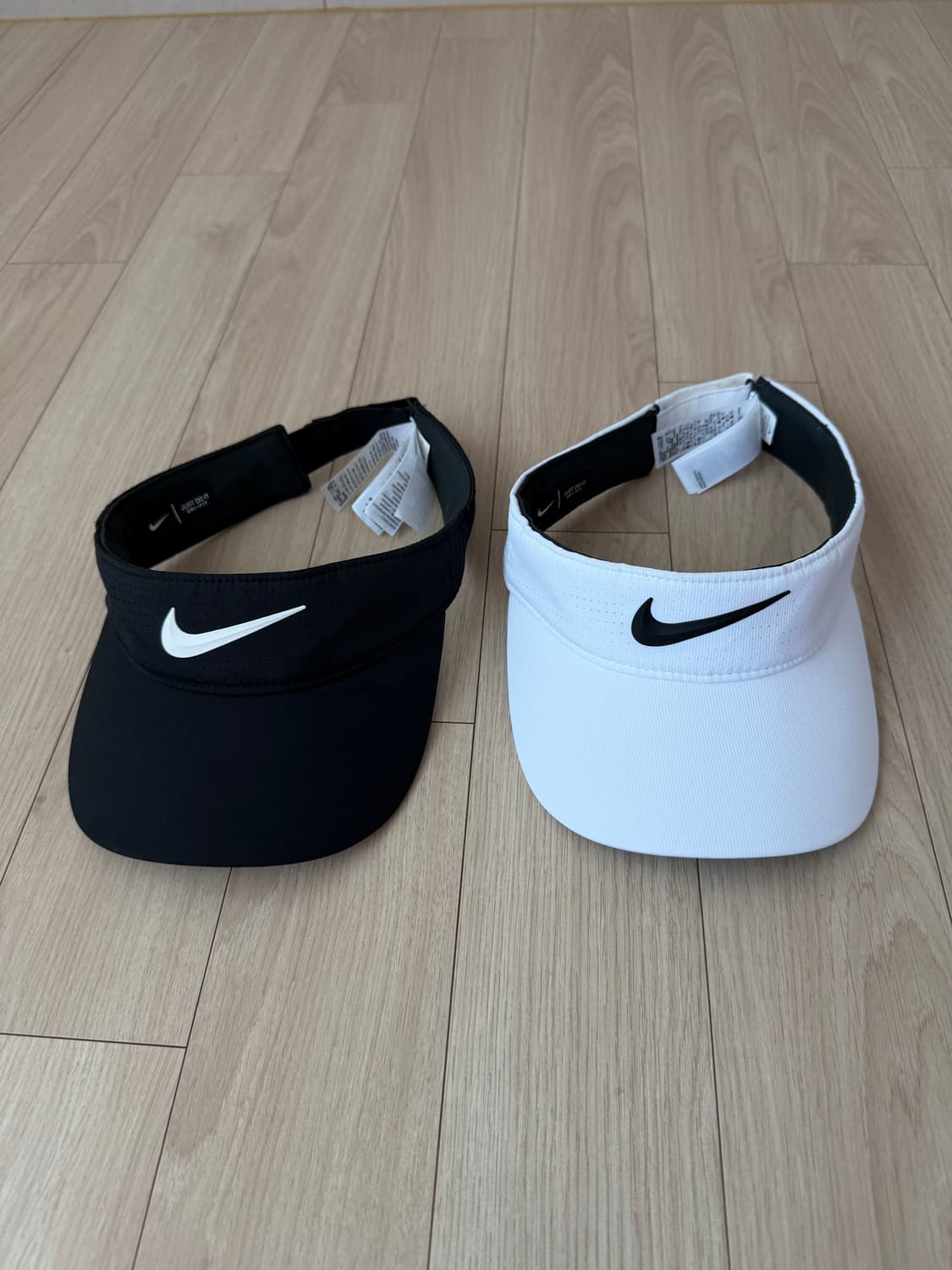 나이키 골프 스우시 선캡 선바이저 모자 화이트,블랙 상품이미지1