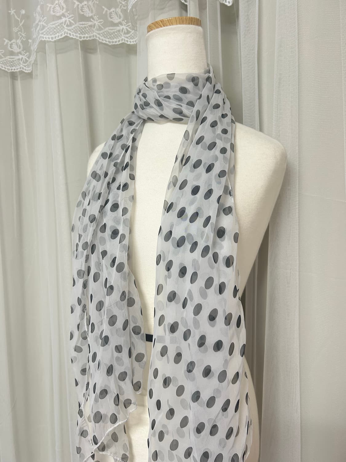 너드 모리 도트 스카프 머플러 상품이미지1