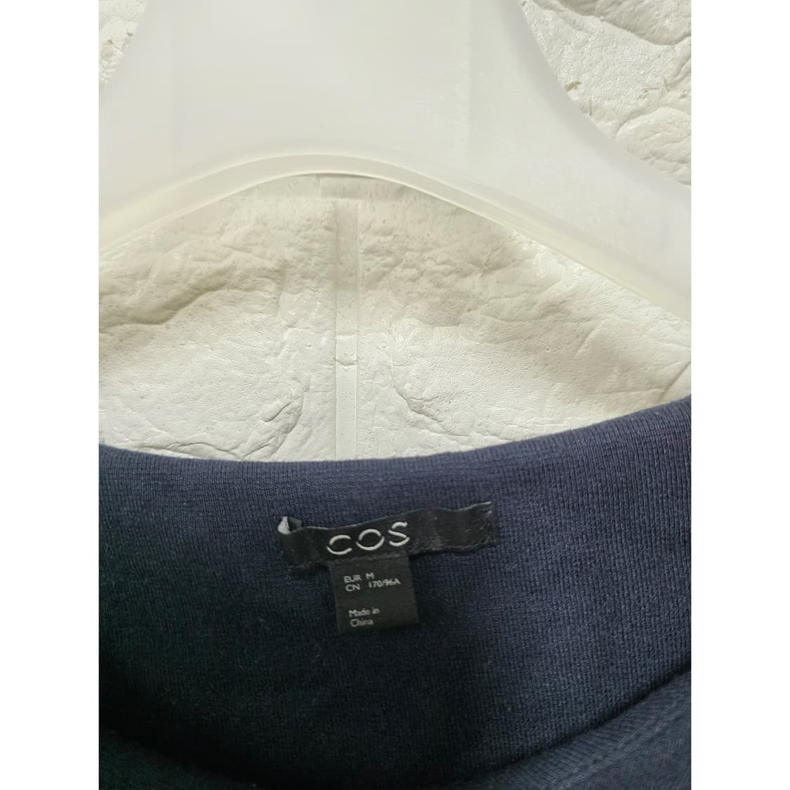 코스 COS 네이비 랩 디자인 롱 슬리브 M 상품이미지2