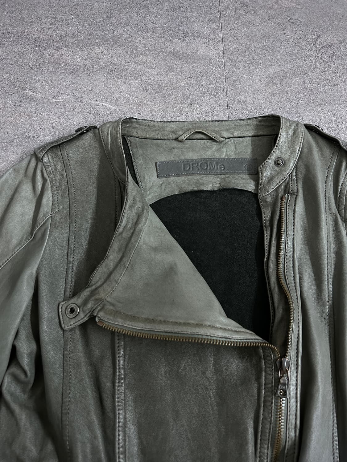 Drome 인시젼 사선 지퍼 램스킨 자켓 상품이미지2