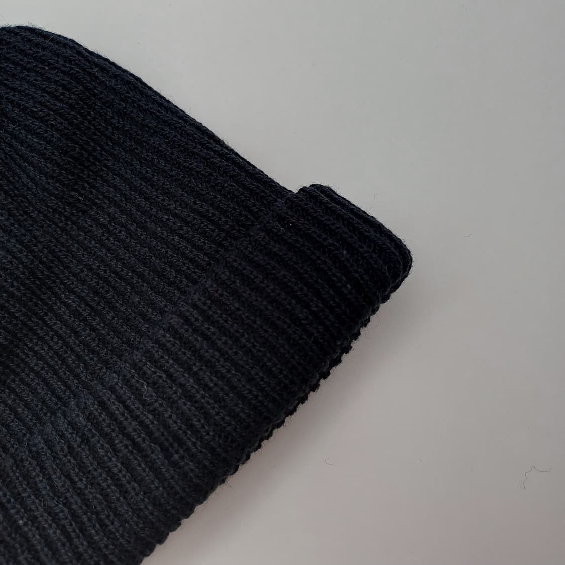 겨울 빈티지 블랙 무지 숏 비니 [BF10445-154-41] 상품이미지6