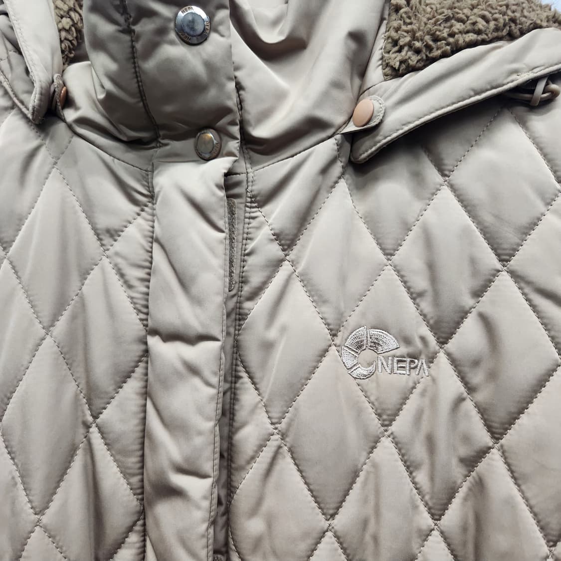 네파 퀄팅 후드 롱 패딩자켓(안감털/폴리) M 상품이미지3