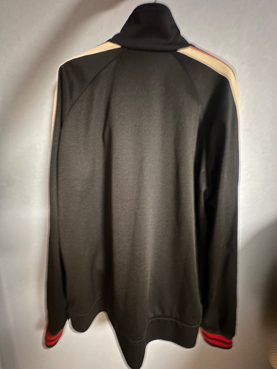 구찌 트랙탑 상품이미지2