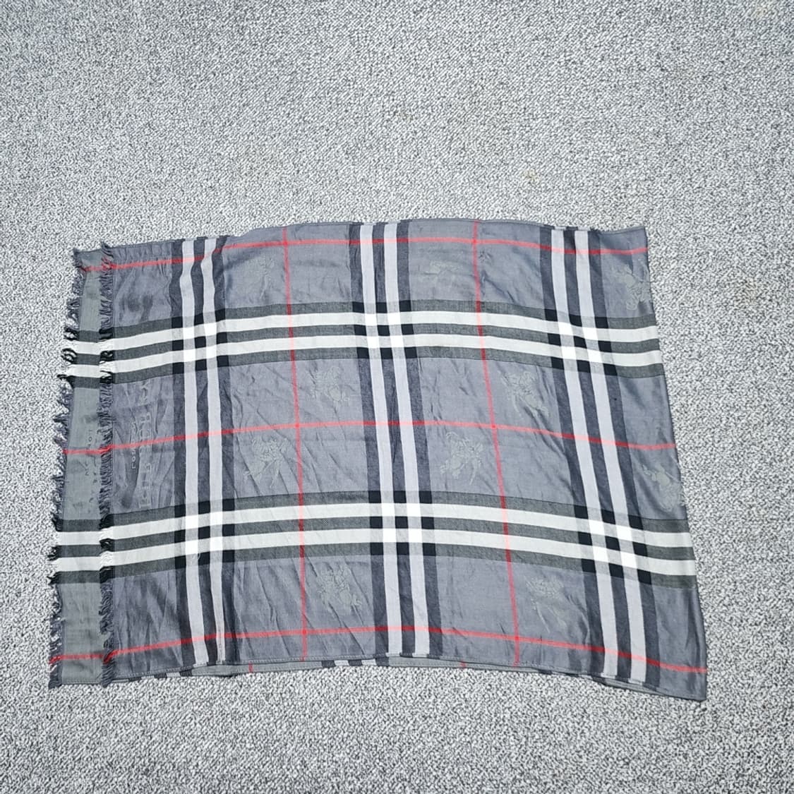 버버리 숄 스카프 상품이미지1
