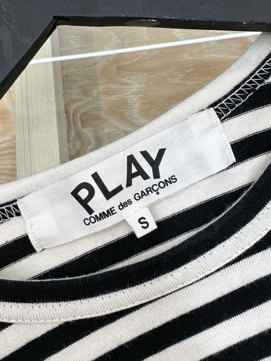 꼼데가르송 레드 하트 스트라이프 L/S 티셔츠 상품이미지5