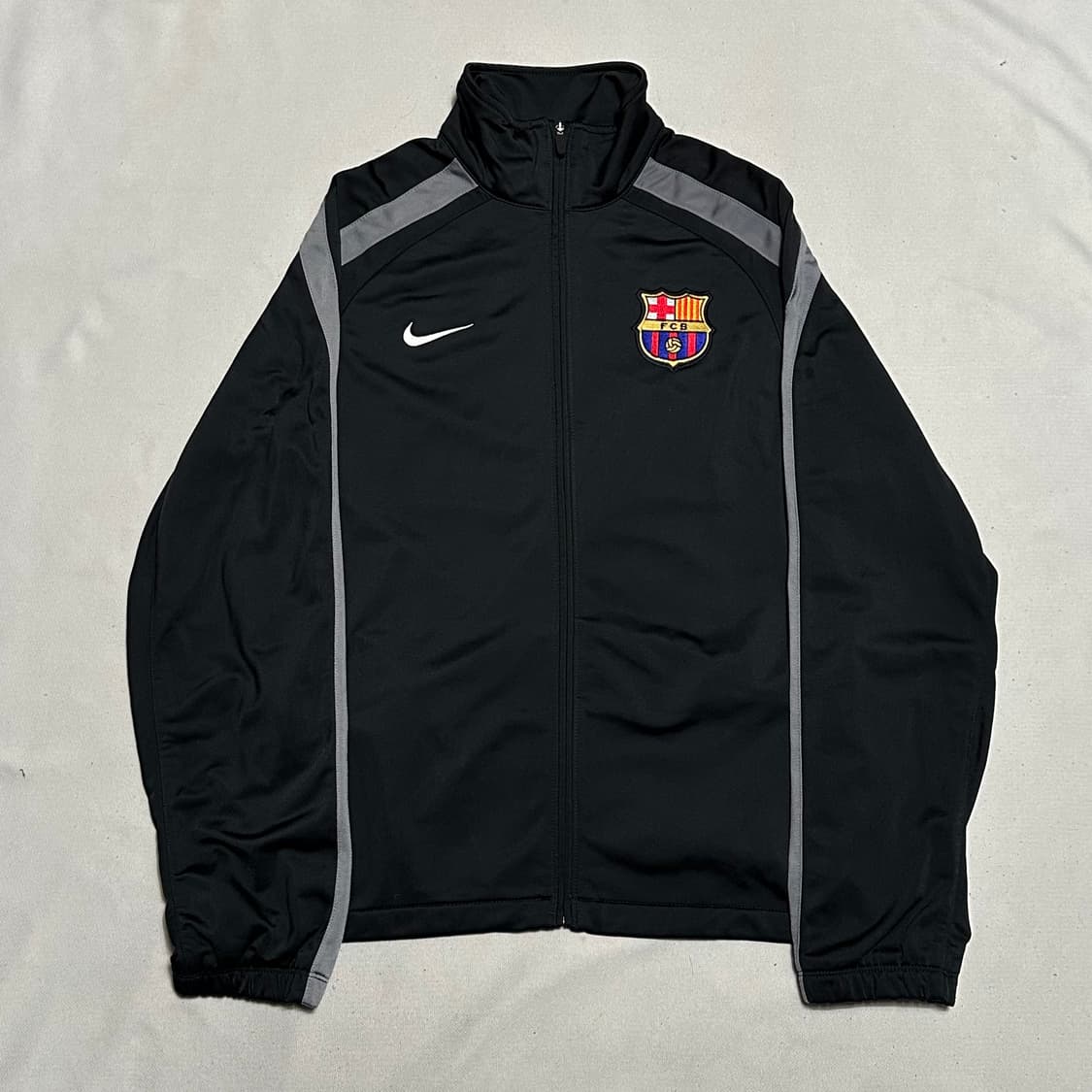 L 나이키 바르셀로나 그레이 블랙 라인 져지 상품이미지2
