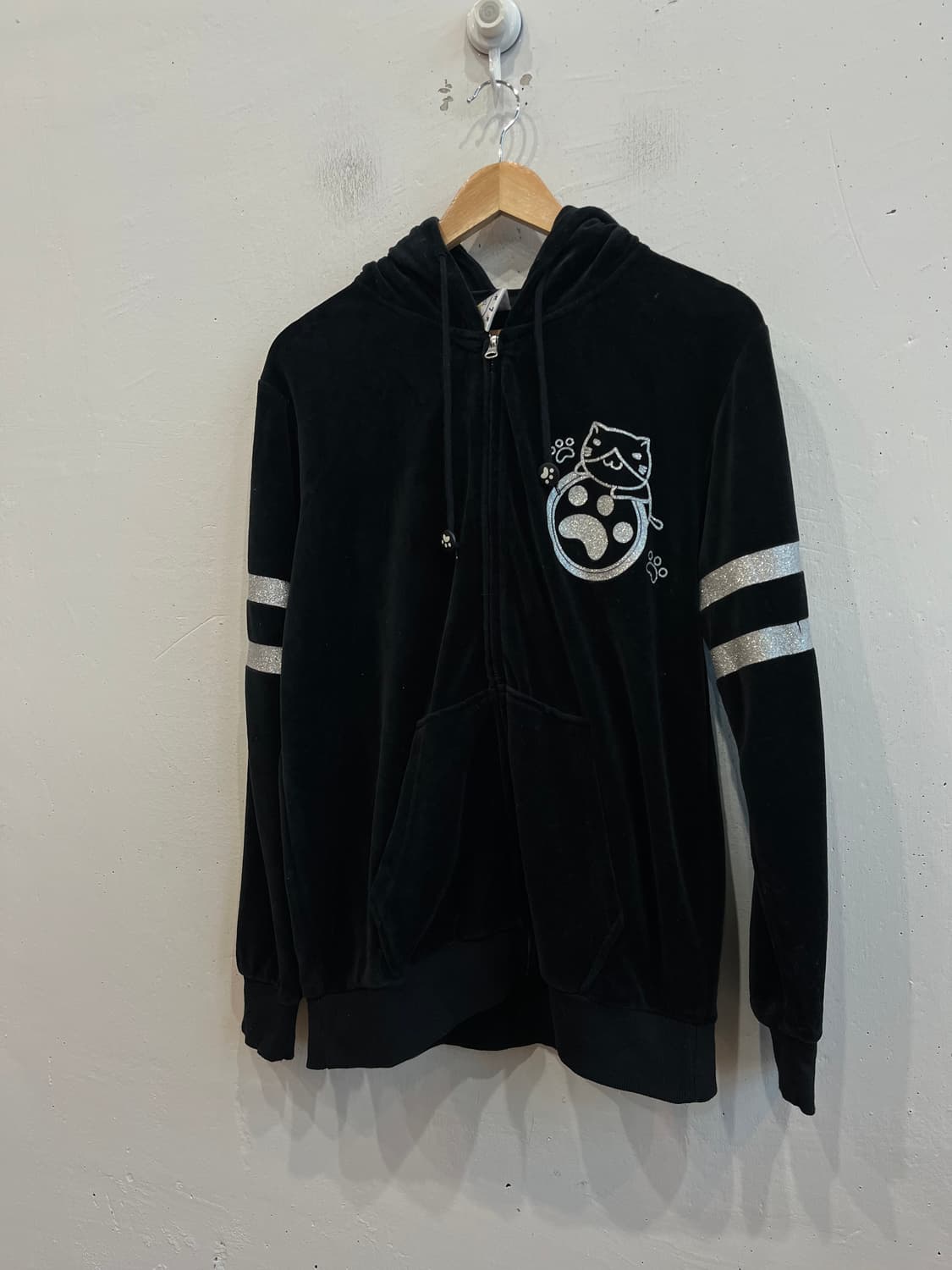 NecoBUCHISAN 네코부치산 벨벳 후드집업 상품이미지1