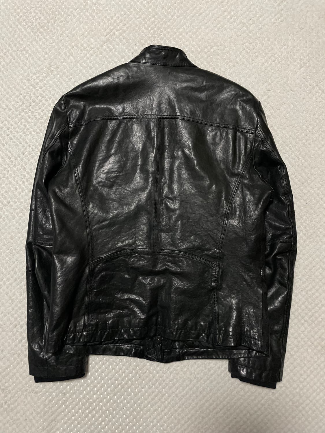 INTERMEZZO 인터메조 웨스턴 무드 램스킨 양가죽 절개 봄버 레더 상품이미지2