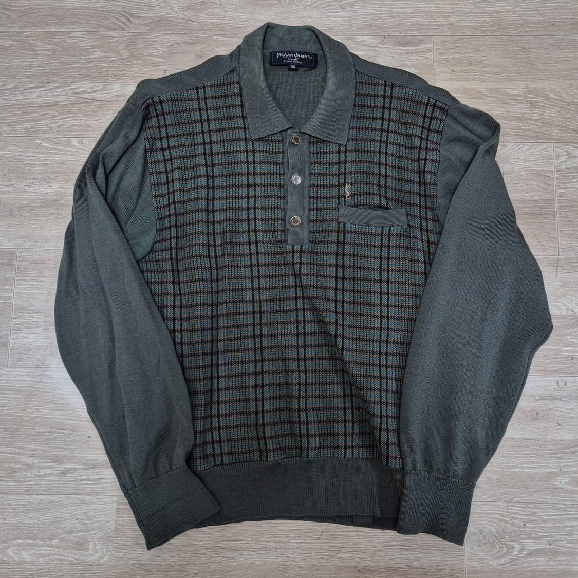 입생로랑 멀티체크 카라 니트 M(95) 상품이미지1