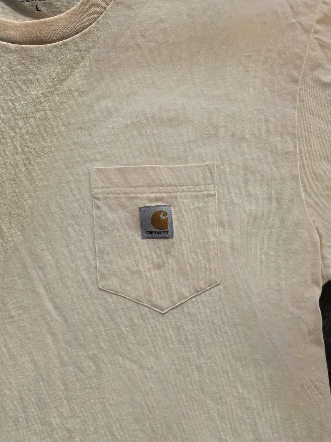 칼하트 Loose 포켓 티셔츠 - L 상품이미지2