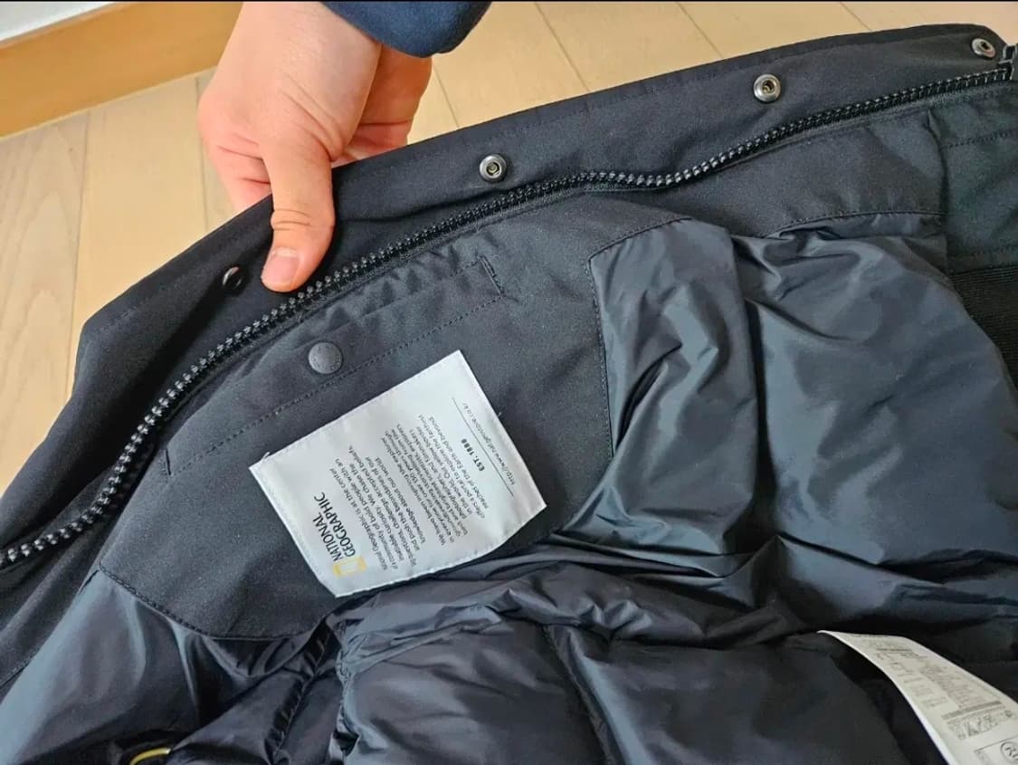 [A급 정품][현재 번장 최저가] 내셔널지오그래픽 타루가 정품 남자 패딩 상품이미지8