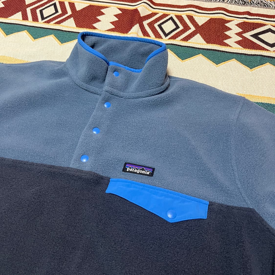 파타고니아 신칠라 투톤 컬러 스냅티 XL 상품이미지3