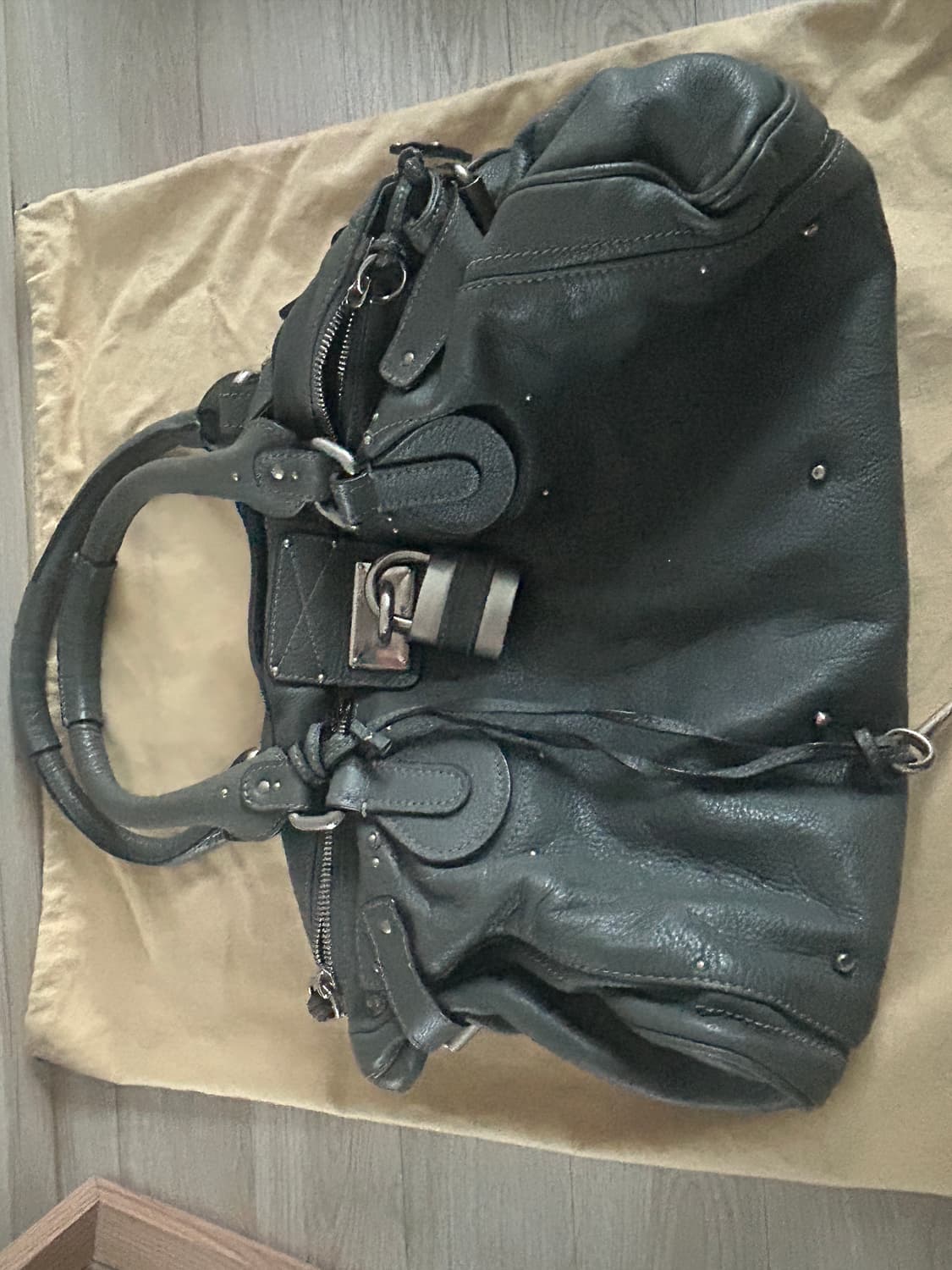 끌로에 빈티지 패딩턴백 카키그레이 라지사이즈 상품이미지5