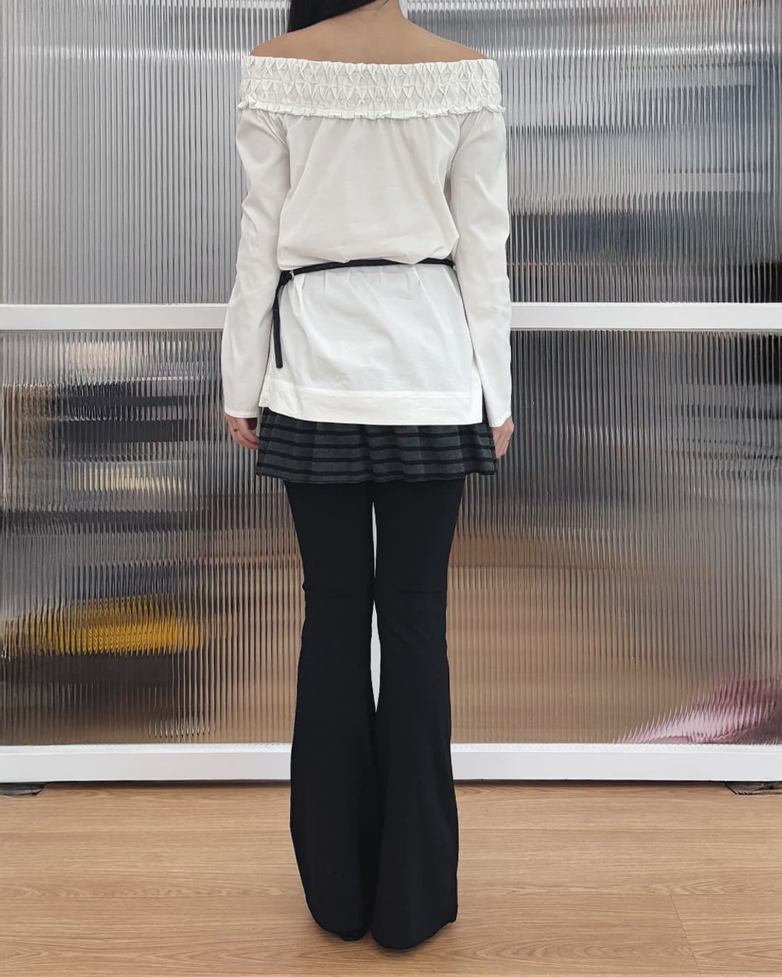 escada 다이아몬드 스모킹 오프숄더 블라우스 상품이미지2