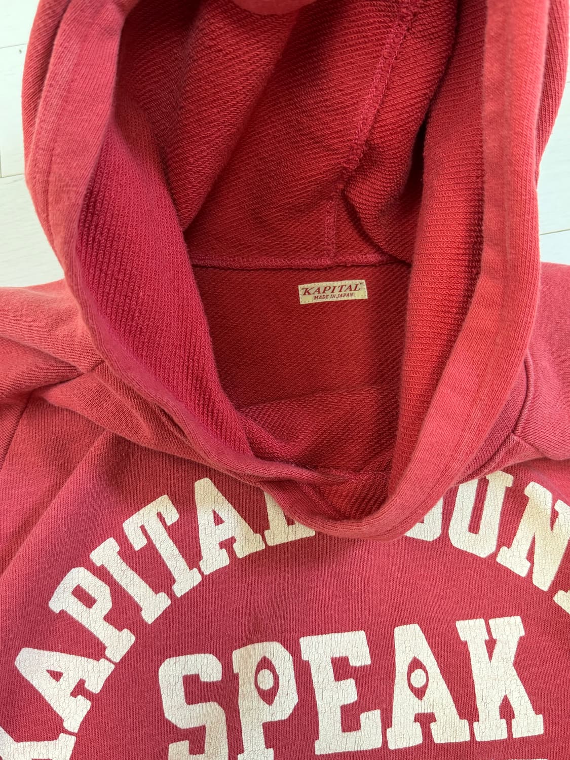 캐피탈 후드티 3 사이즈  상태 9.5/10 사진찍고 절대 안입습니다 상품이미지2