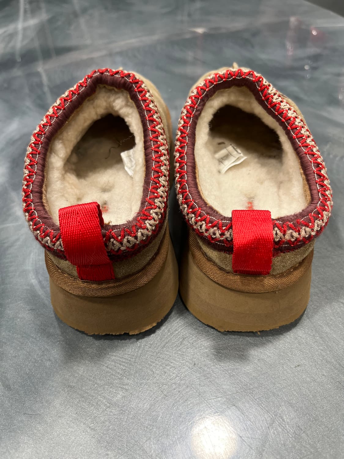 UGG 타즈 슬리퍼 체스트넛 250 상품이미지3