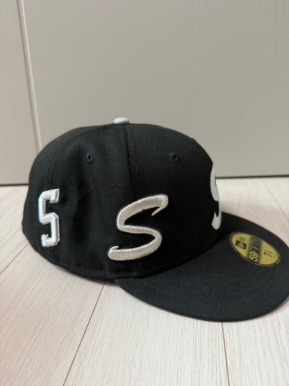 슈프림 멀티 S 로고 뉴에라 블랙 - 25SS 상품이미지4