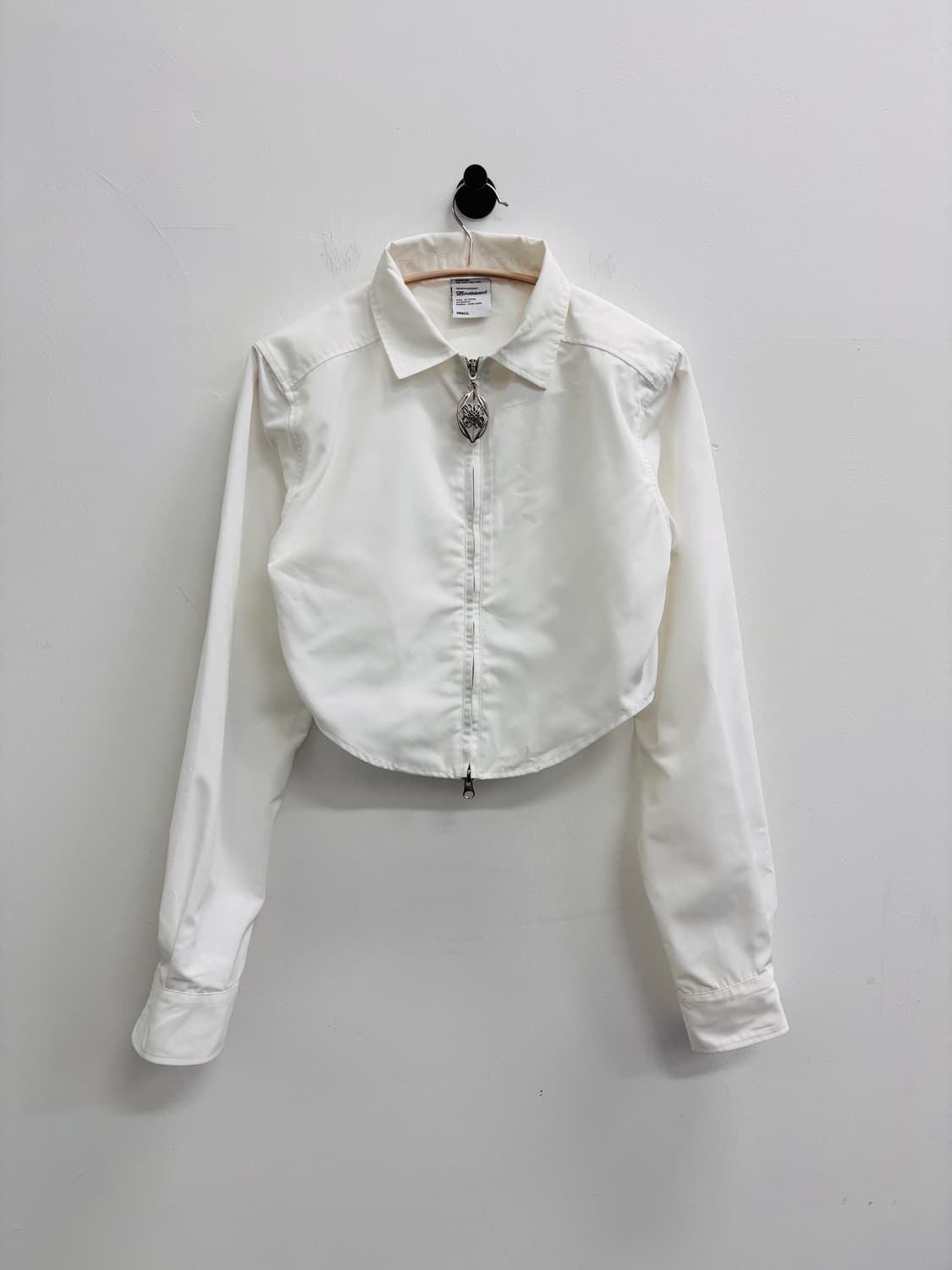 배드블러드(BADBLOOD) 엘립스 집업 크롭 셔츠 아이보리 상품이미지2