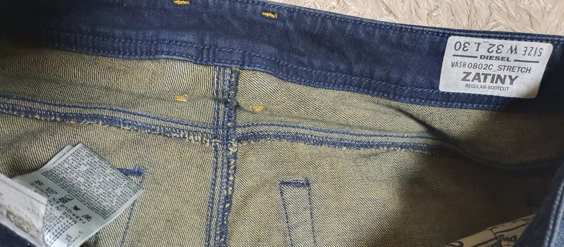 디젤 부츠컷 데님 상태좋고 깨끗 해요.사이즈 여 32 상품이미지4