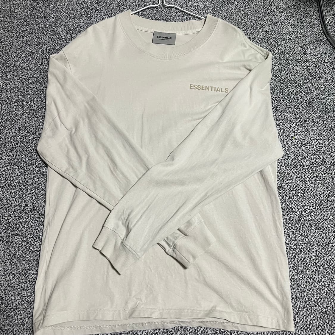 에센셜 롱슬리브 상품이미지1