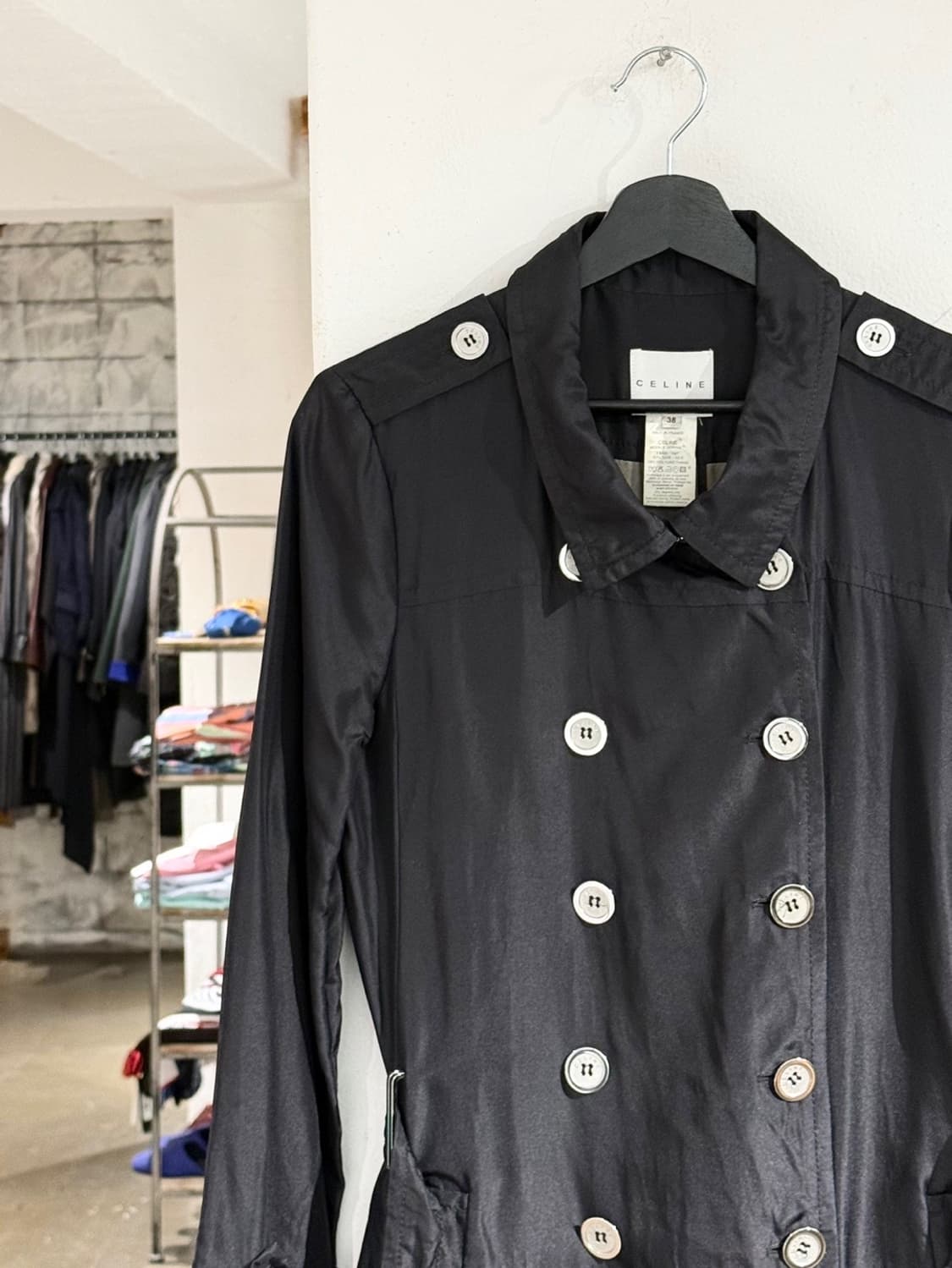 셀린느 블랙 더블 실크 폴리 벨티드 코트 상품이미지3