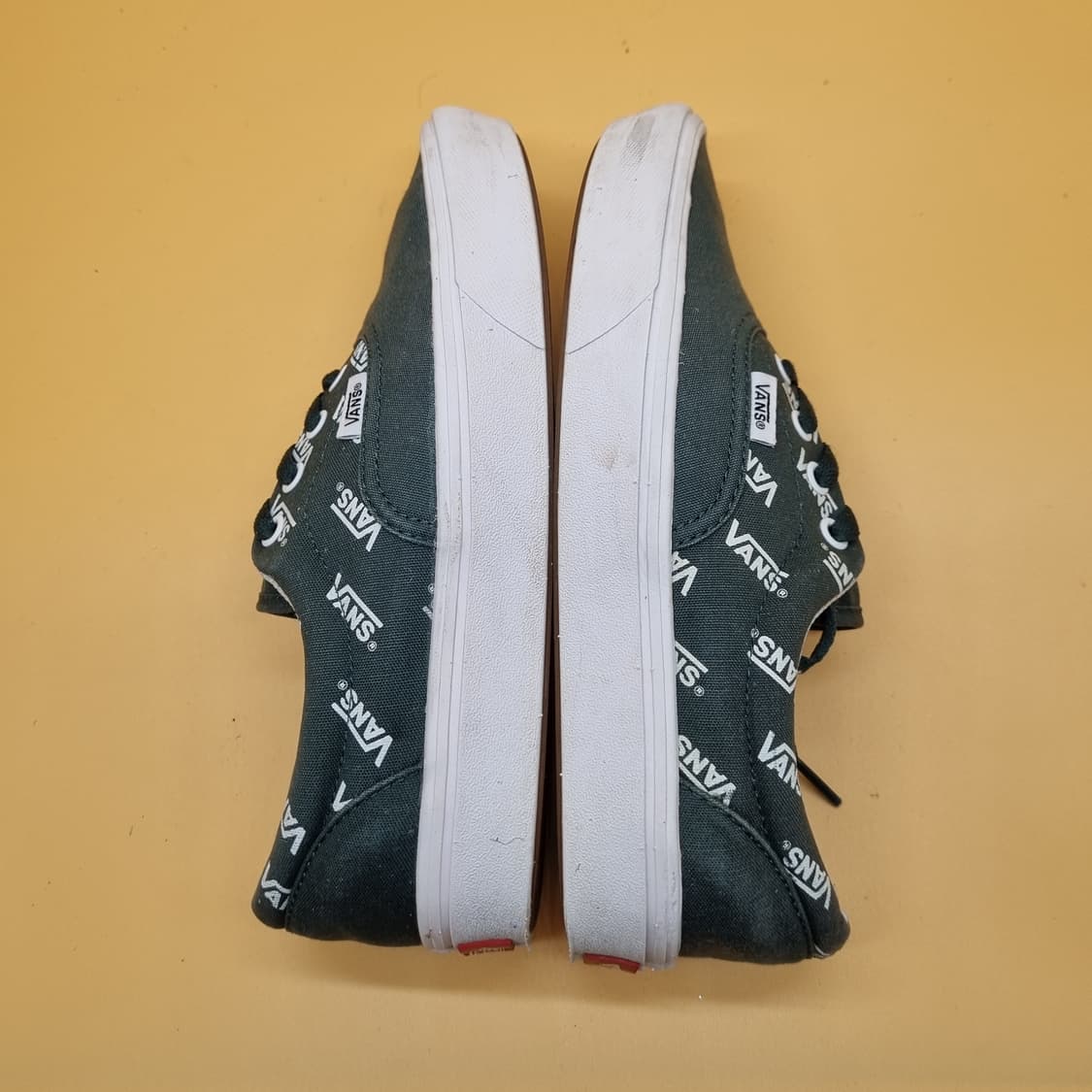 반스 컴피쿠시 로고 그린 스니커즈235 상품이미지5