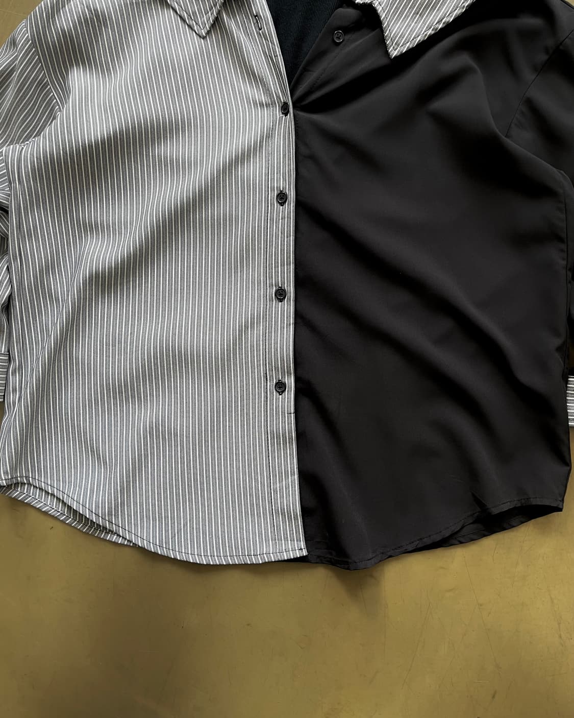 Radarista Gothic Shirt Sweat Layered Top 상품이미지5