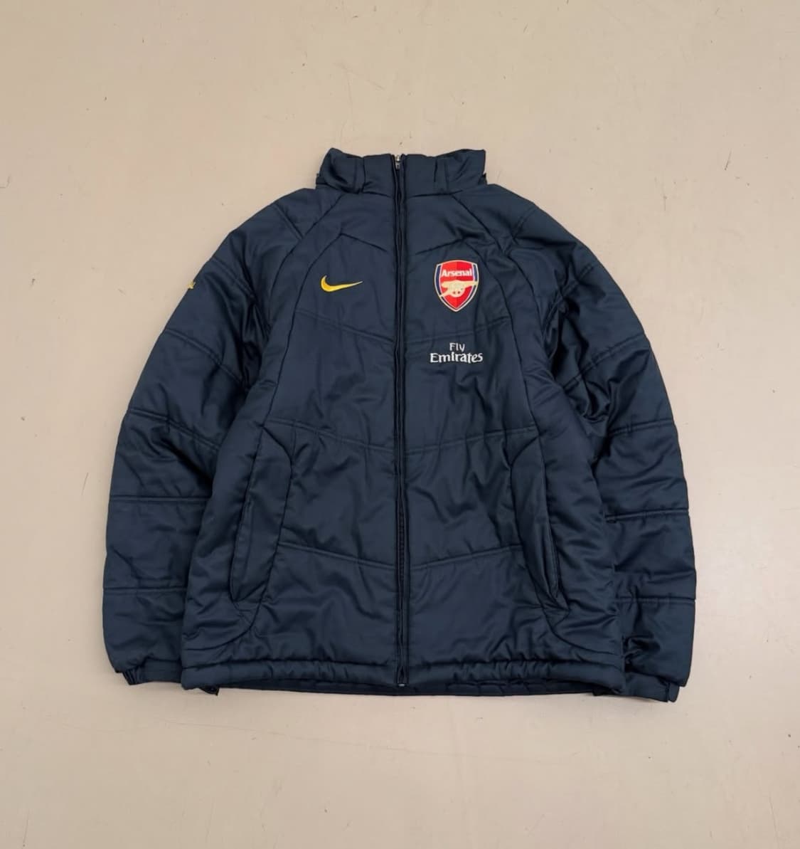 나이키 아스날 유니폼 패딩 상품이미지1