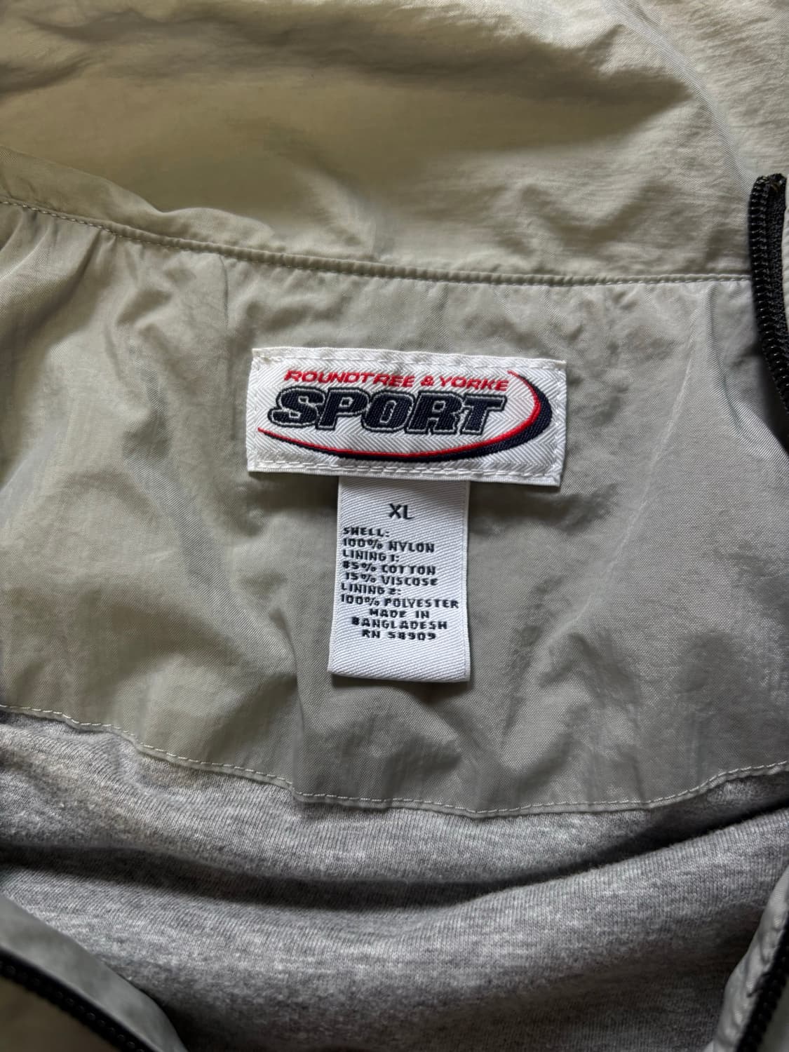 Vintage Roundtree & Yorke 나일론 바람막이 자켓  상품이미지3