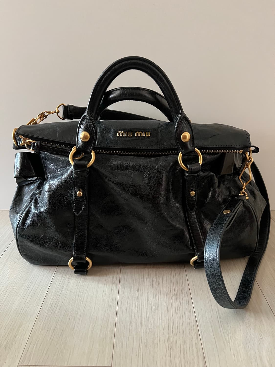 미우미우비텔로 럭스 리본 사첼백  상품이미지4