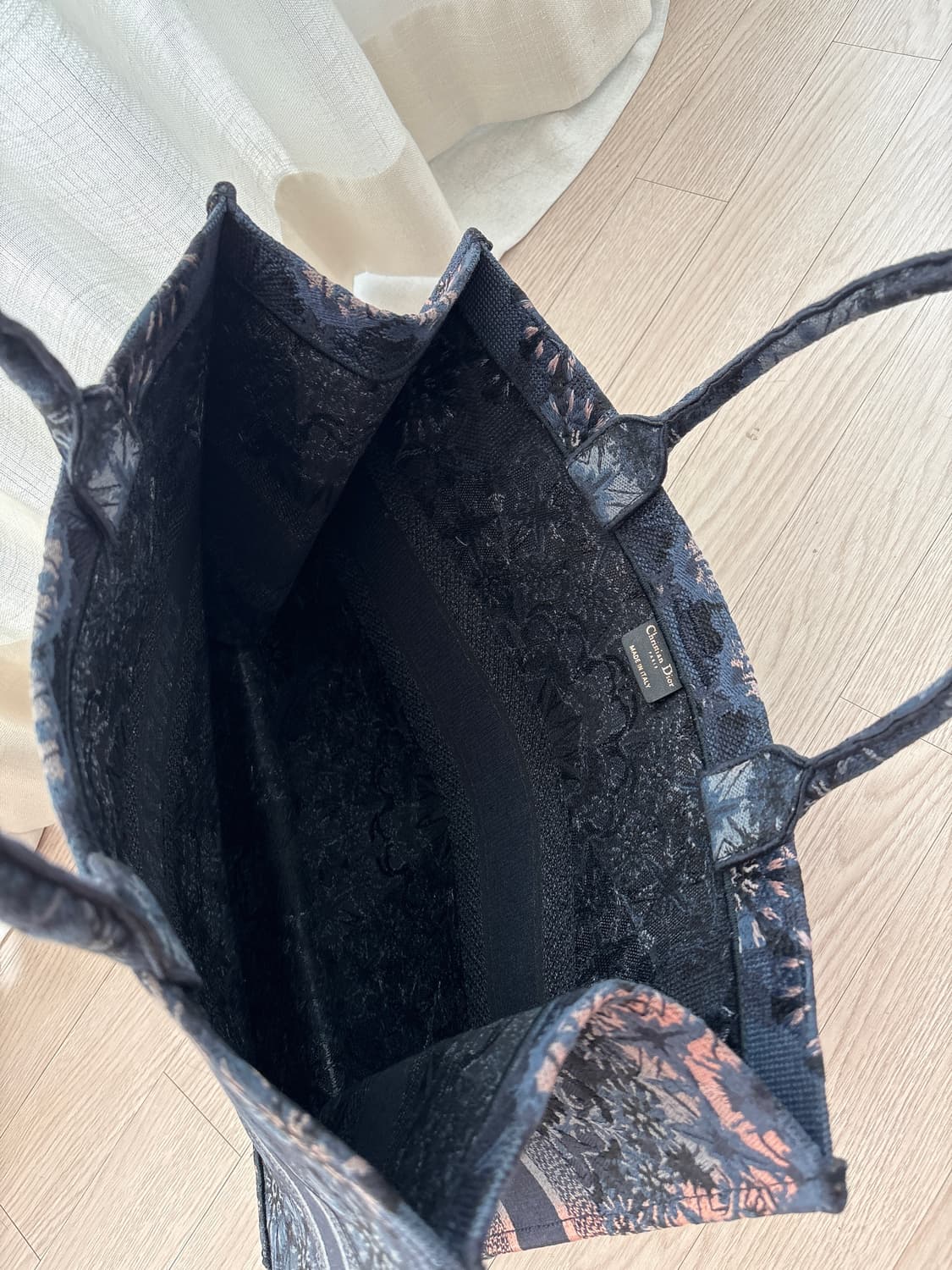 디올 북토트 라지 상품이미지4