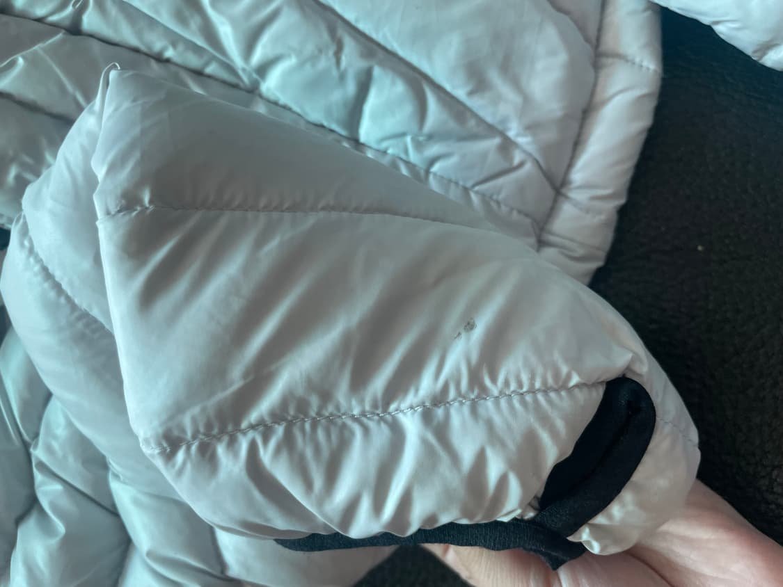 노매뉴얼 경량패딩 s 상품이미지3