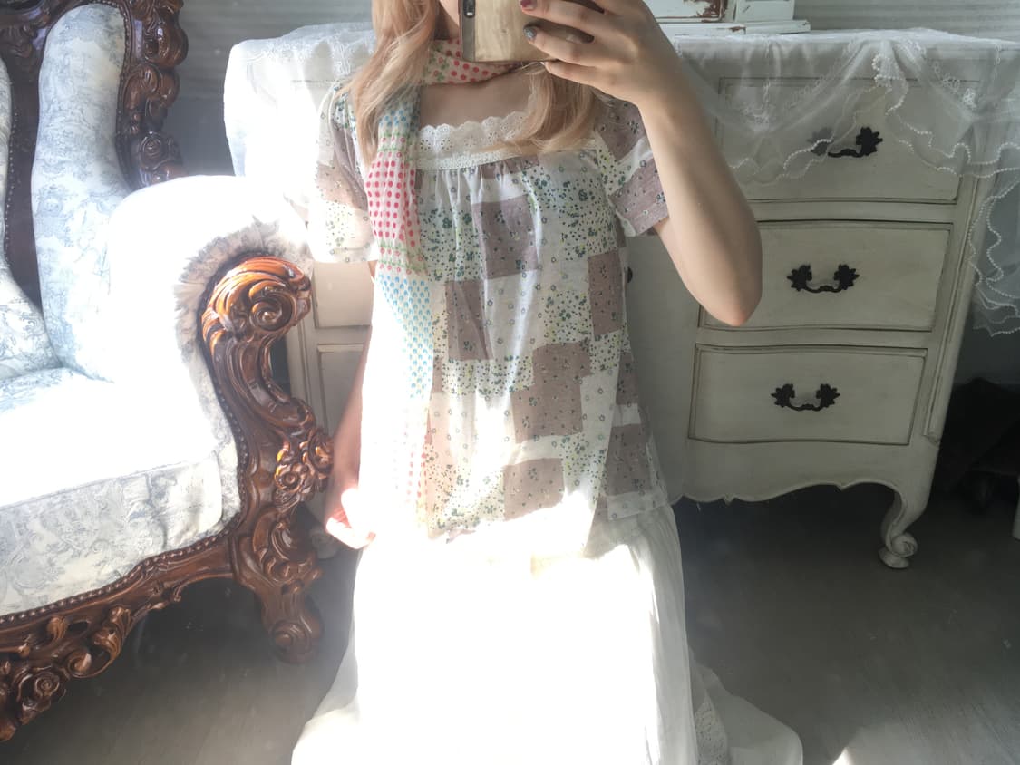 일본빈티지 패치워크 모리 잔꽃 레이스 펀칭 린넨 반팔 상품이미지3