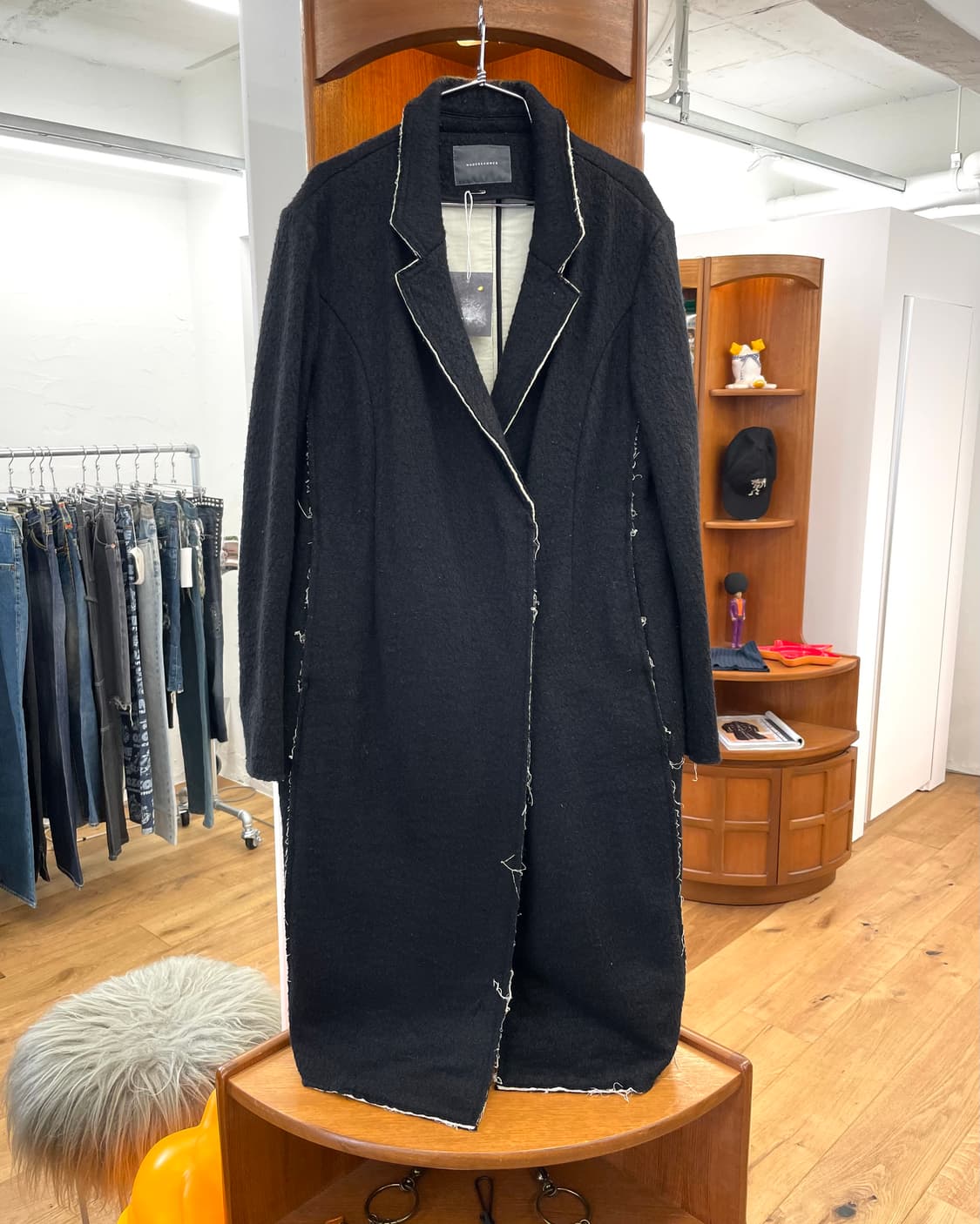 wnderkammer 로우 엣지 커팅 코트 상품이미지1