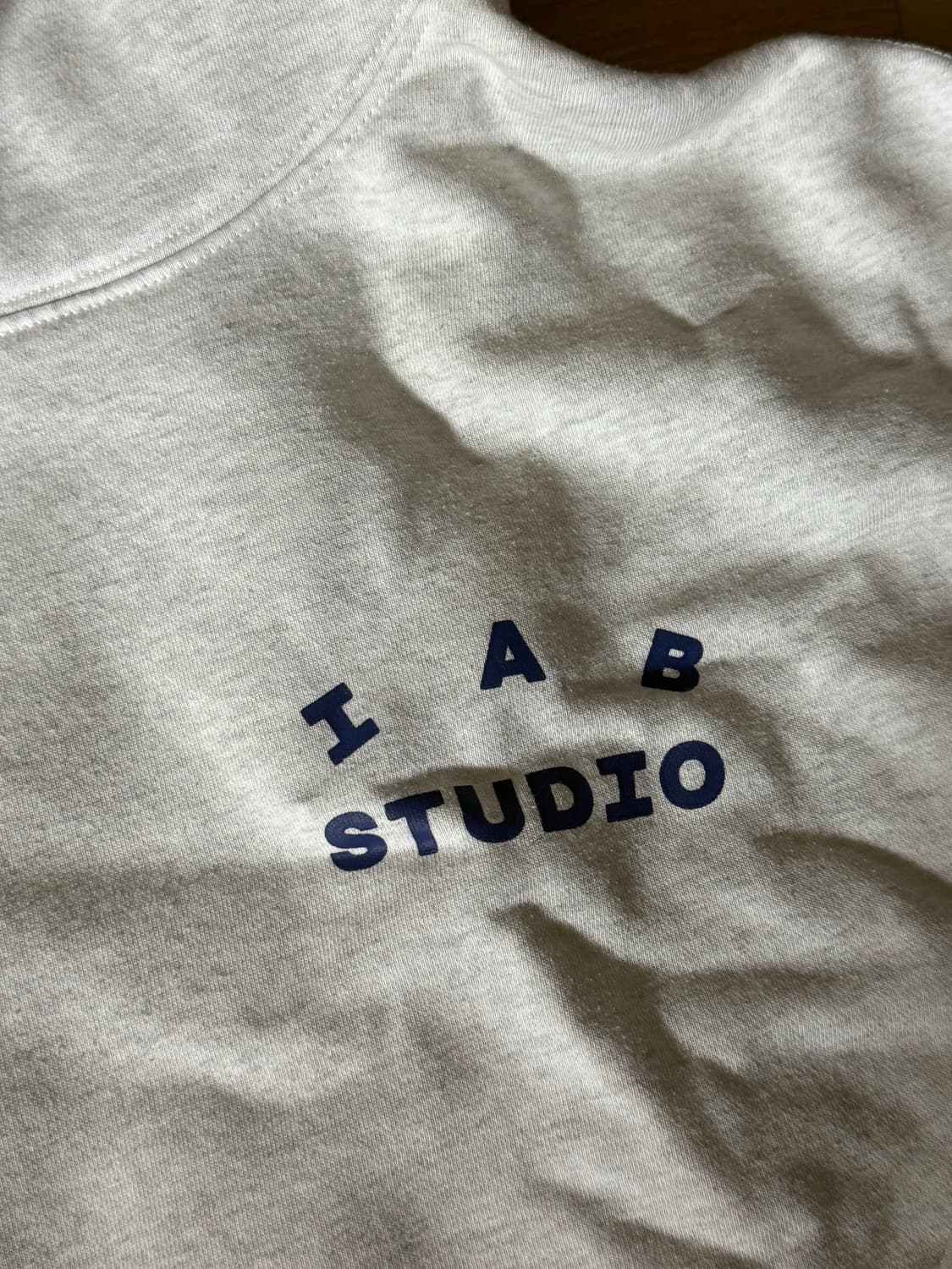 IAB STUDIO 아이앱 스튜디오 후드티 라이트 그레이 XL 상품이미지4