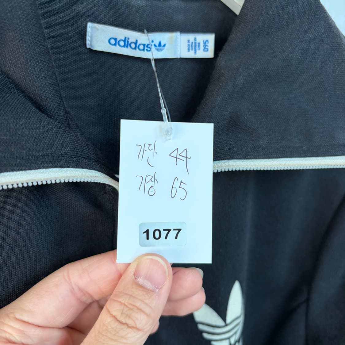 아디다스 블랙 삼선 트랙탑 상품이미지8